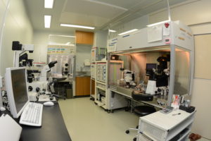 生殖医療室の検査機器